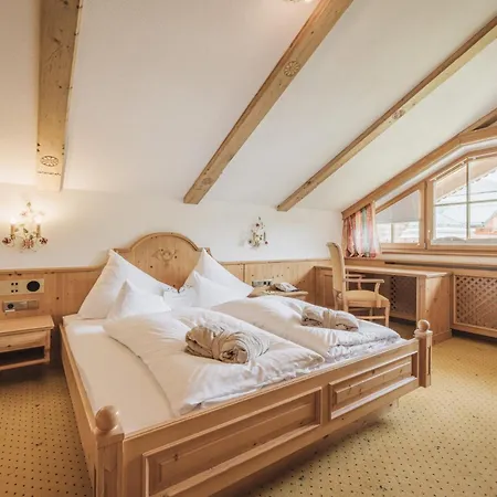 Gaspingerhof Szálloda 4*