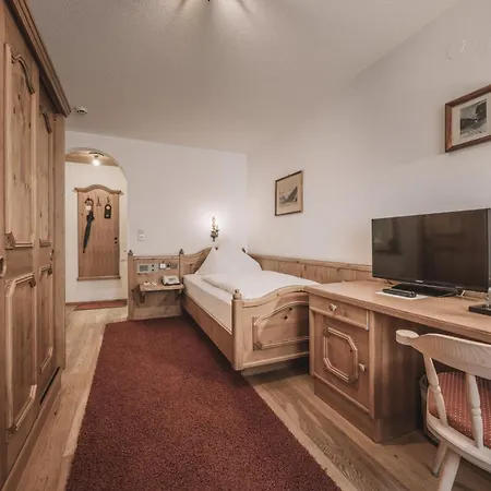 Gaspingerhof 4*
